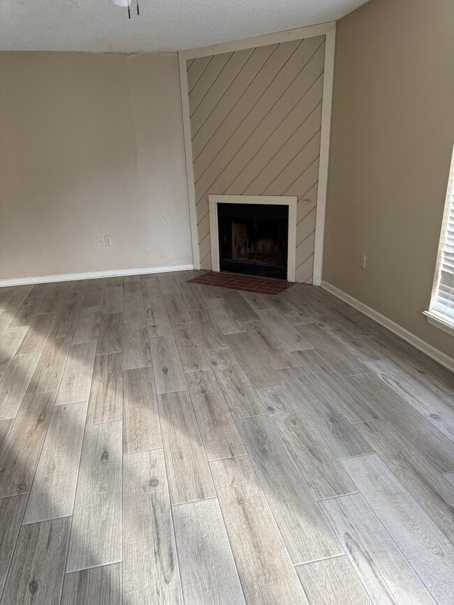 1707 S Brightside View Dr, Unit c in Baton Rouge, LA - Building Photo - Building Photo