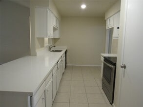 7623 Silver Cloud Ln in Houston, TX - Building Photo - Building Photo