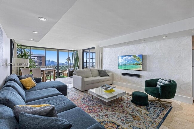 780 NE 69th St, Unit 2503 in Miami, FL - Foto de edificio - Building Photo