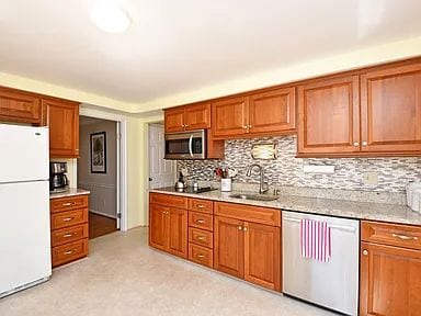 939 Springbrook Dr in Cincinnati, OH - Building Photo - Building Photo