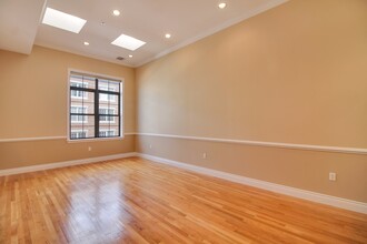 729 Madison St in Hoboken, NJ - Building Photo - Building Photo