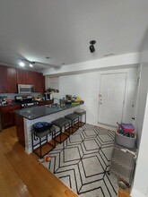 6100 N Mozart St in Chicago, IL - Building Photo - Building Photo