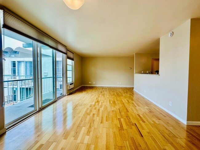 property at 811 York St