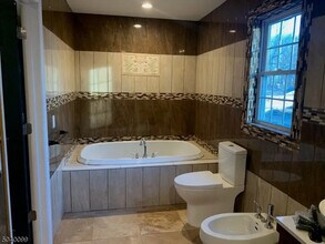 130 Valley View Dr in Rockaway, NJ - Building Photo - Building Photo