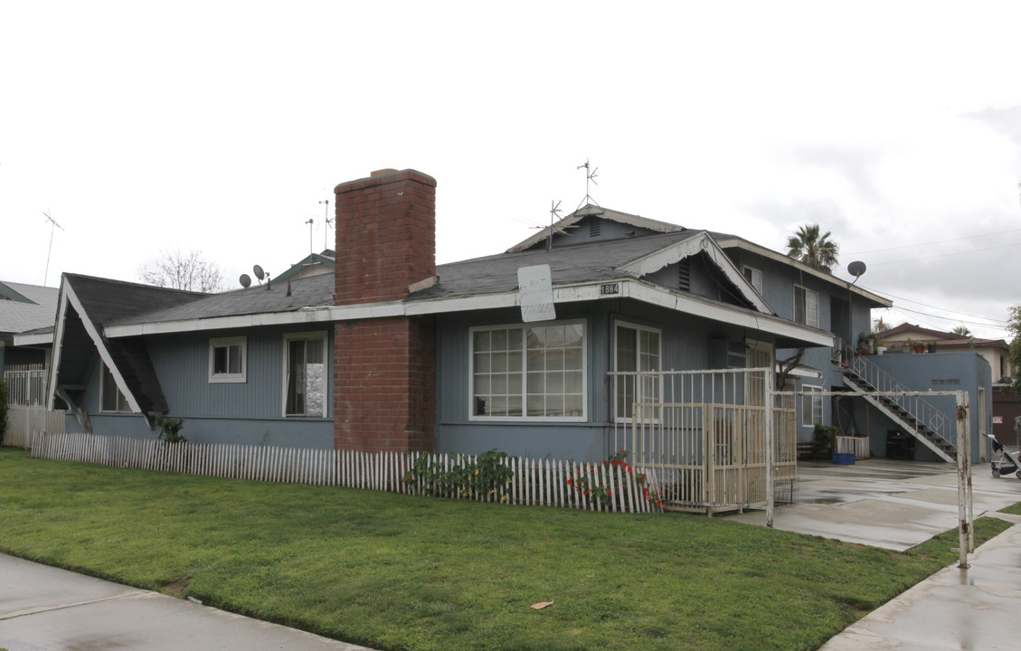 1884 Enterprise Ave in Riverside, CA - Foto de edificio