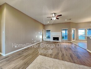 5501 Leffler Ln in Arlington, TX - Building Photo - Building Photo