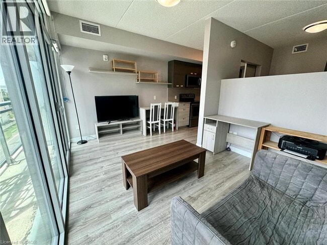 property at 250 Albert St