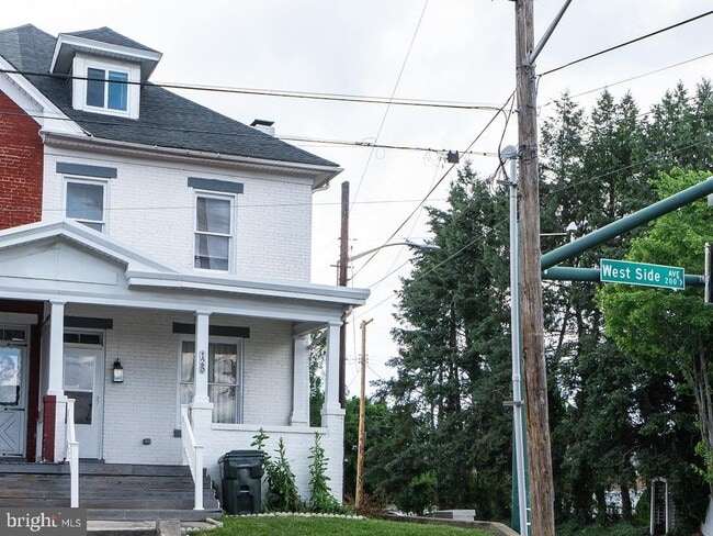 property at 125 West Side Ave