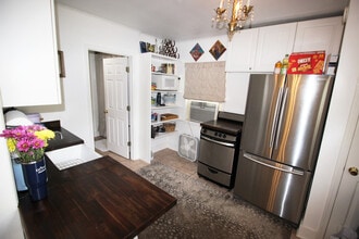 150 Labarre Dr in Metairie, LA - Building Photo - Building Photo