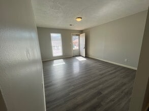 32 Georgian Cv, Unit R in Jackson, TN - Building Photo - Building Photo