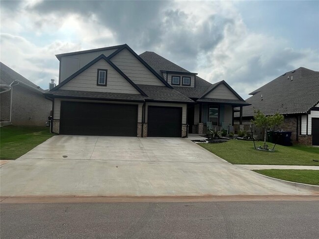 property at 5405 Carmel Crk Dr