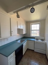 915 De Mun Ave in Clayton, MO - Building Photo - Building Photo