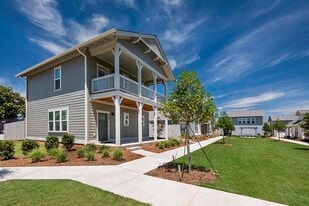 The Cottages at Riverlights