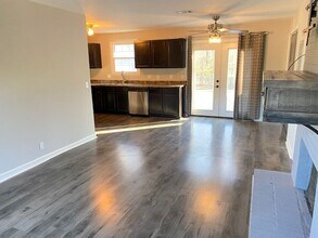 2441 Bellevue Manor Dr in Nashville, TN - Building Photo - Building Photo