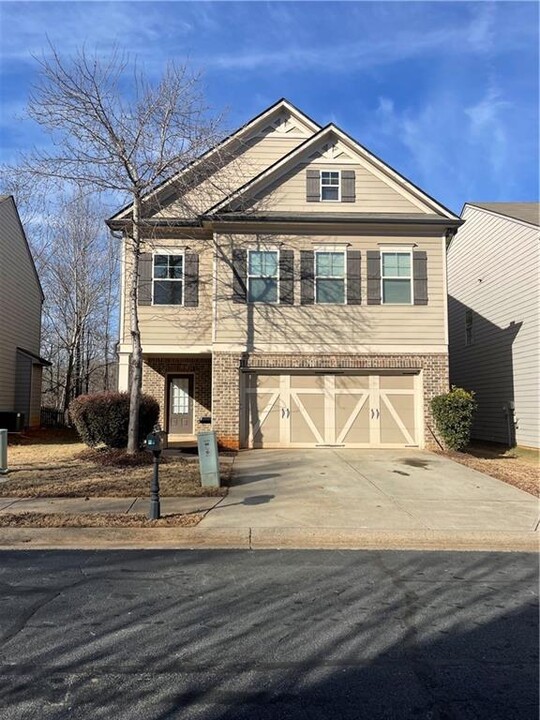 5306 Apple Grove Rd NE in Buford, GA - Building Photo