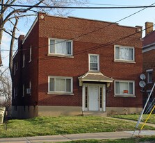 804 Beecher St Apartments