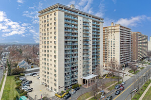 The Sherbrooke Center Co-Op Apartments