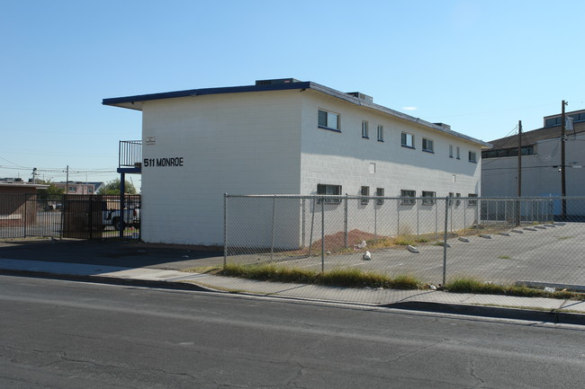 511 Monroe Ave in Las Vegas, NV - Building Photo - Building Photo