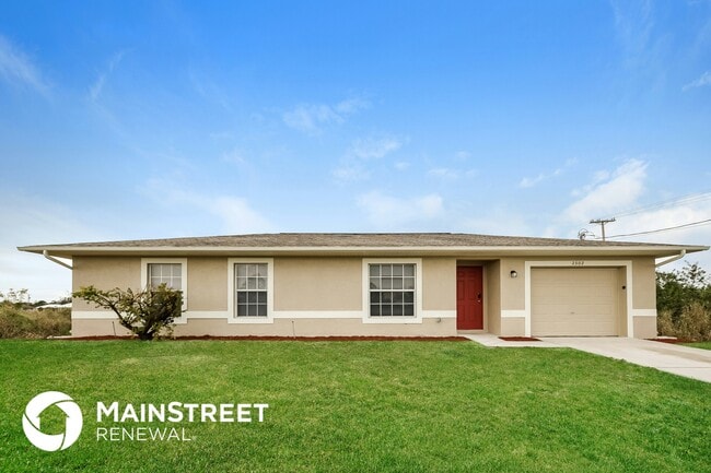 property at 2302 Loraine Ave S