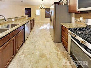 3618 Cross Green Ln in Spring, TX - Foto de edificio - Building Photo