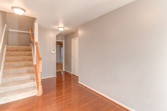 11920 Field Towne Ln in Raleigh, NC - Foto de edificio - Building Photo