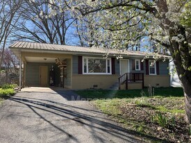 2911 Davis St SE in Knoxville, TN - Building Photo