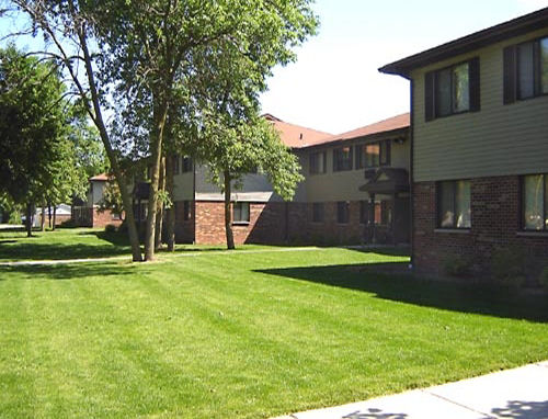 Parkview Village Townhomes in Appleton, WI - Foto de edificio - Building Photo