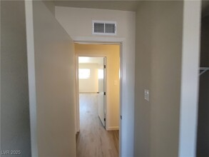 3749 Ponderosa St in Las Vegas, NV - Building Photo - Building Photo