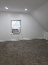300 W Burnham St in Milwaukee, WI - Building Photo - Building Photo