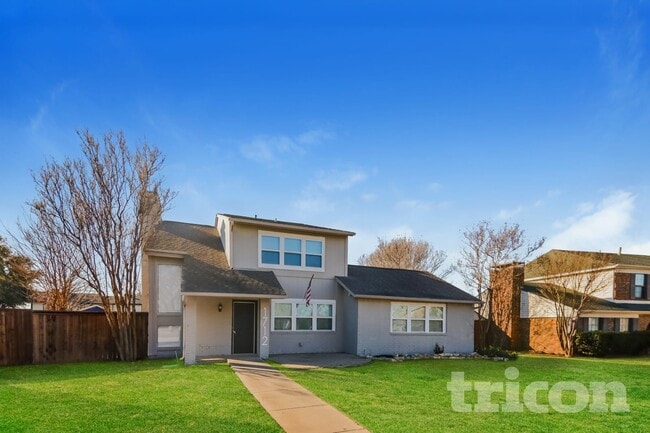 property at 1712 Hartford Dr