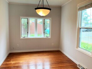 317 E Hunt Ave in Twin Lakes, WI - Building Photo - Building Photo