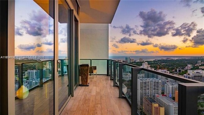 property at 88 SW 7th St