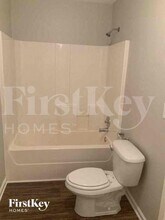 952 Simonton Glen Dr SE in Lawrenceville, GA - Building Photo - Building Photo