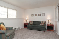 Colonial Manor Apartments in North Ridgeville, OH - Foto de edificio - Interior Photo