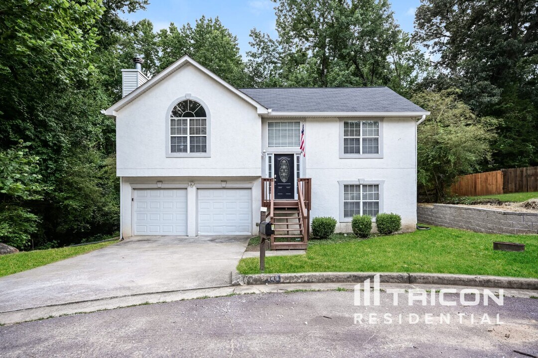 7146 Brecken Pl in Lithonia, GA - Building Photo