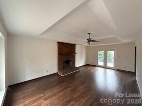 14301 Hackamore Dr in Matthews, NC - Building Photo - Building Photo