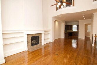 6353 Richmond Ave. in Houston, TX - Building Photo - Building Photo