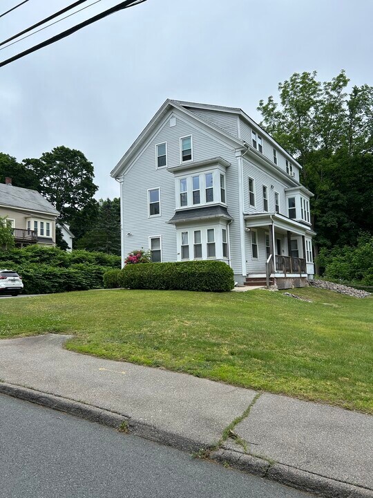 25 School St, Unit # 2 in Plainville, MA - Building Photo