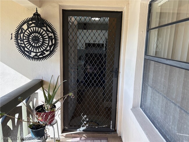 106 Fairway Ct in Lake Placid, FL - Building Photo - Building Photo