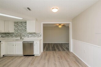 1319 Gerard Ln in Holiday, FL - Building Photo - Building Photo