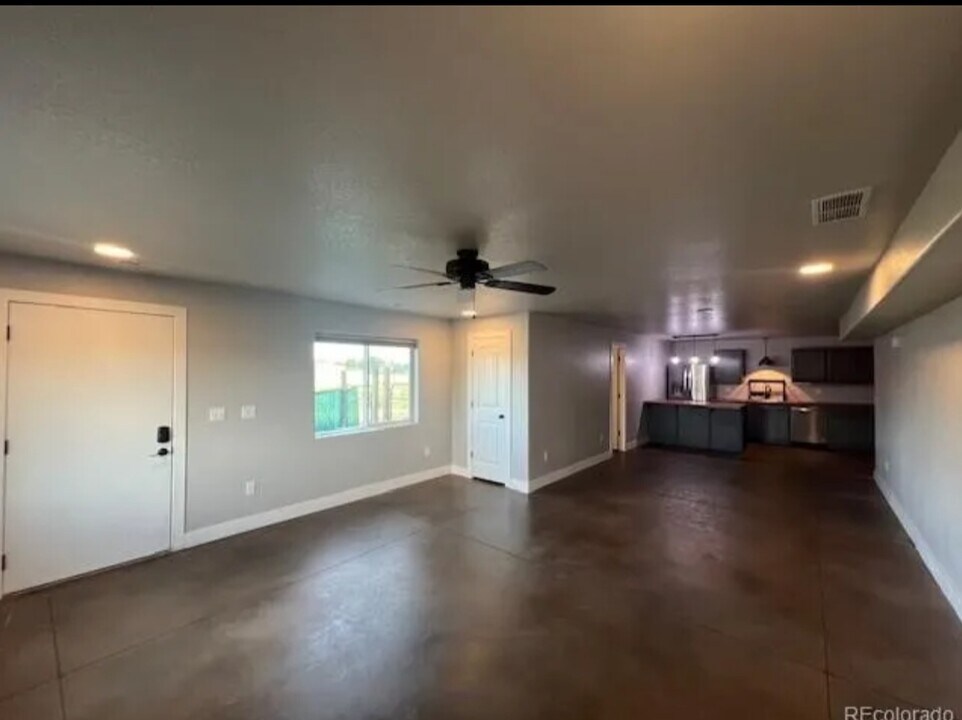 11295 Grassland Rd in Colorado Springs, CO - Foto de edificio