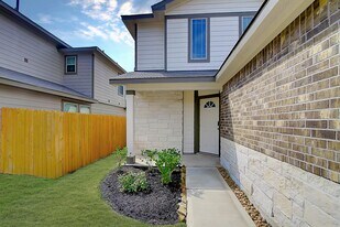 14421 Conifer Dr in Conroe, TX - Building Photo