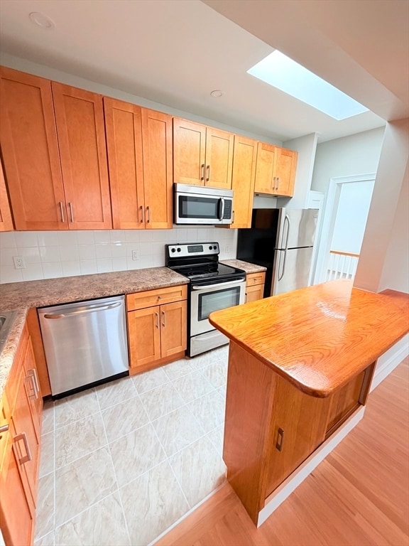 property at 147 W Concord St