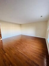 1202 Wordsworth Ct in Harrisonburg, VA - Foto de edificio - Building Photo