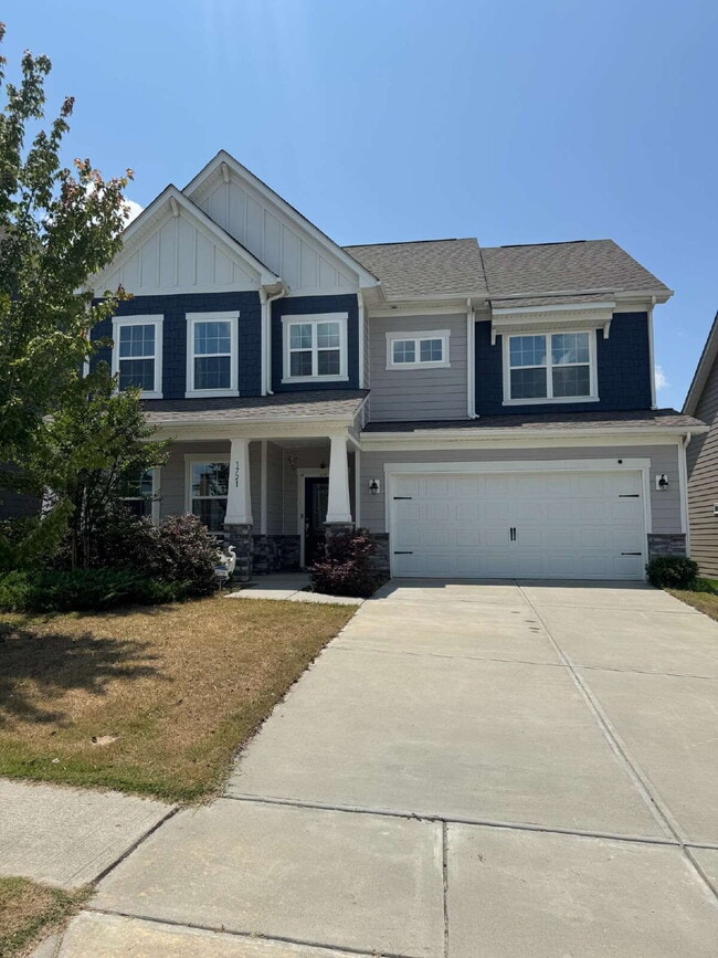 property at 1721 Wildwood Terrace Trl