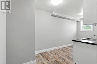 435 Nelson St in London, ON - Building Photo - Building Photo