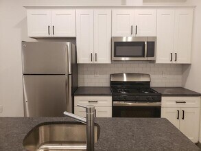 4840 Umbria St in Philadelphia, PA - Building Photo - Building Photo