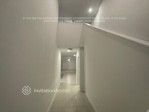 11994 Lavender Loop in Spring Hill, FL - Foto de edificio - Building Photo