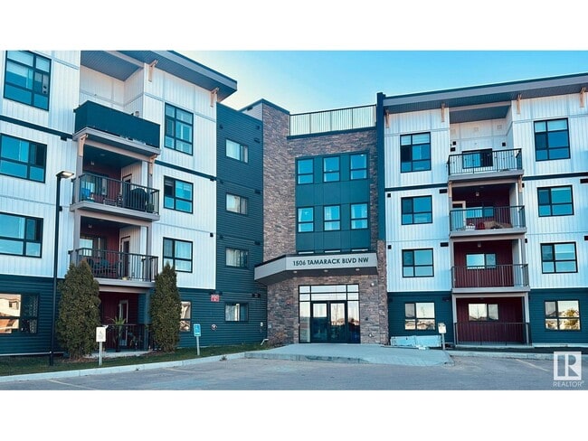 property at 1506 Tamarack Blvd NW