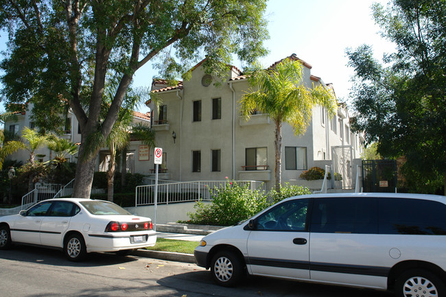 1234 Stanley Ave in Glendale, CA - Building Photo - Building Photo